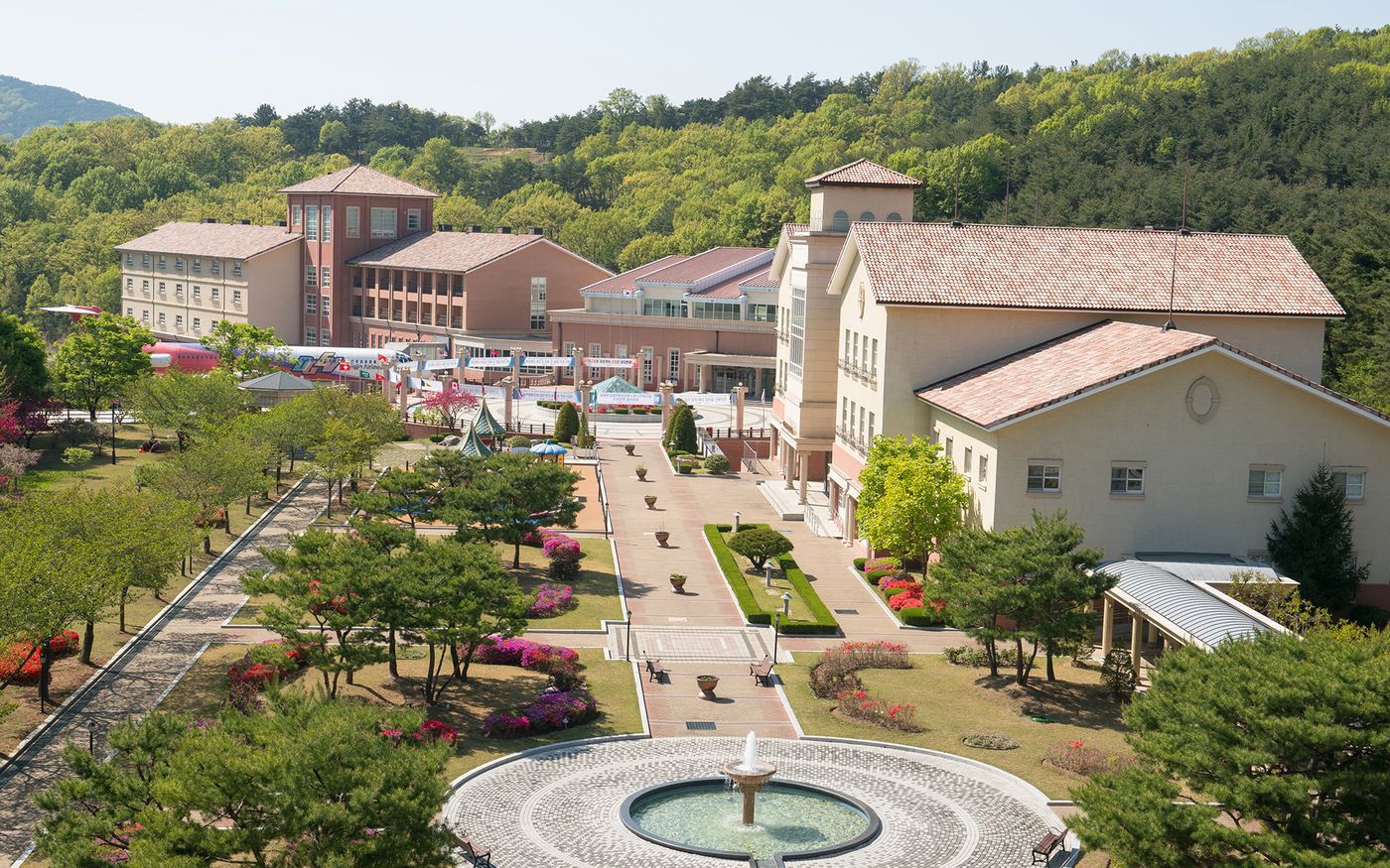 永进专门大学校园全景